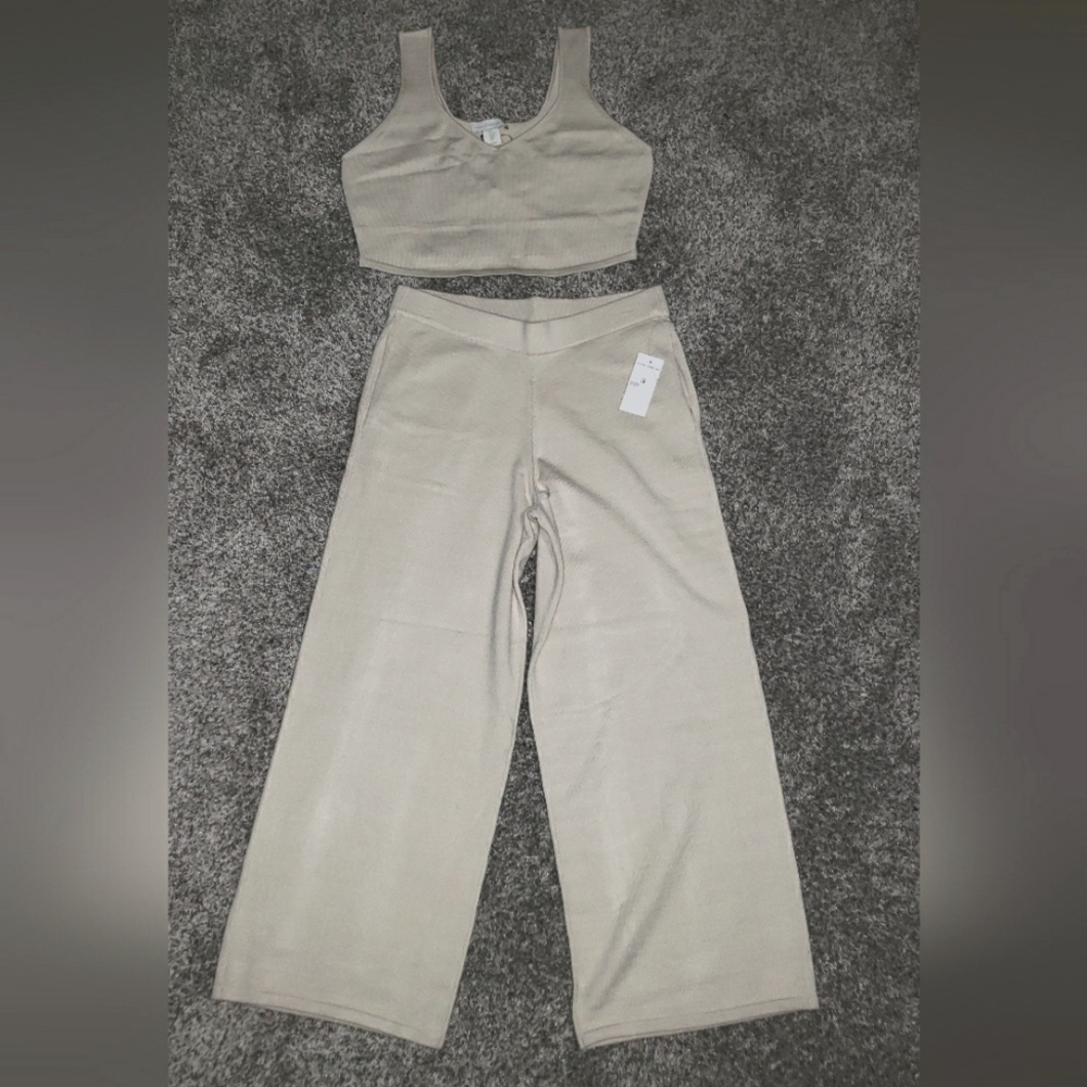 NWT| House of Harlow 1960| Knit Summer Sands Set